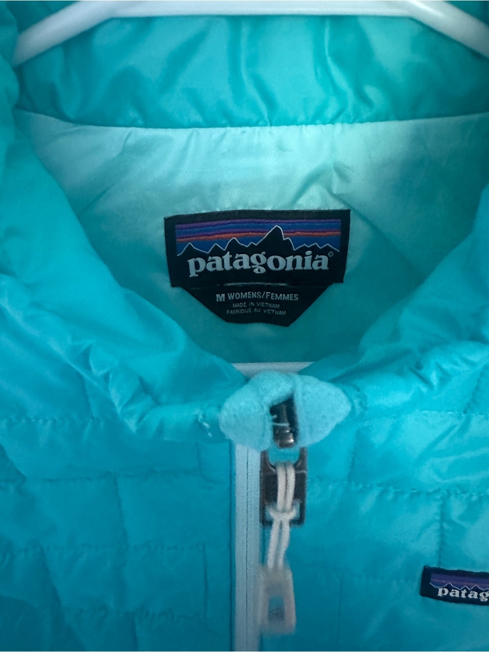 Patagonia Women’s Nano Puff Vest Turquoise Aqua Blue Size Medium PrimaLoft - Picture 3 of 5
